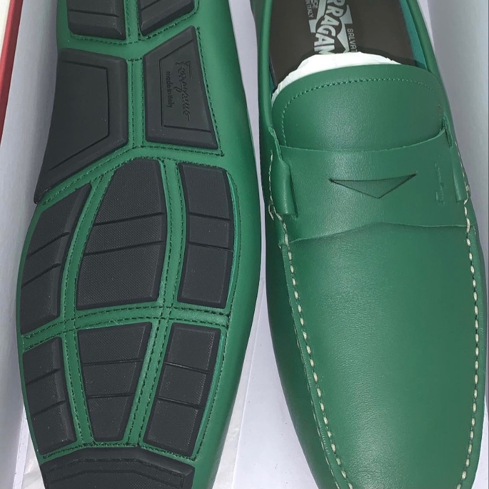 Brand new men’s shoes✨